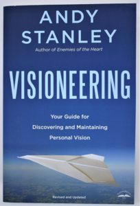 Visioneering : votre guide pour découvrir et maintenir votre vision personnelle - 1018 pixels x 1500 pixels
